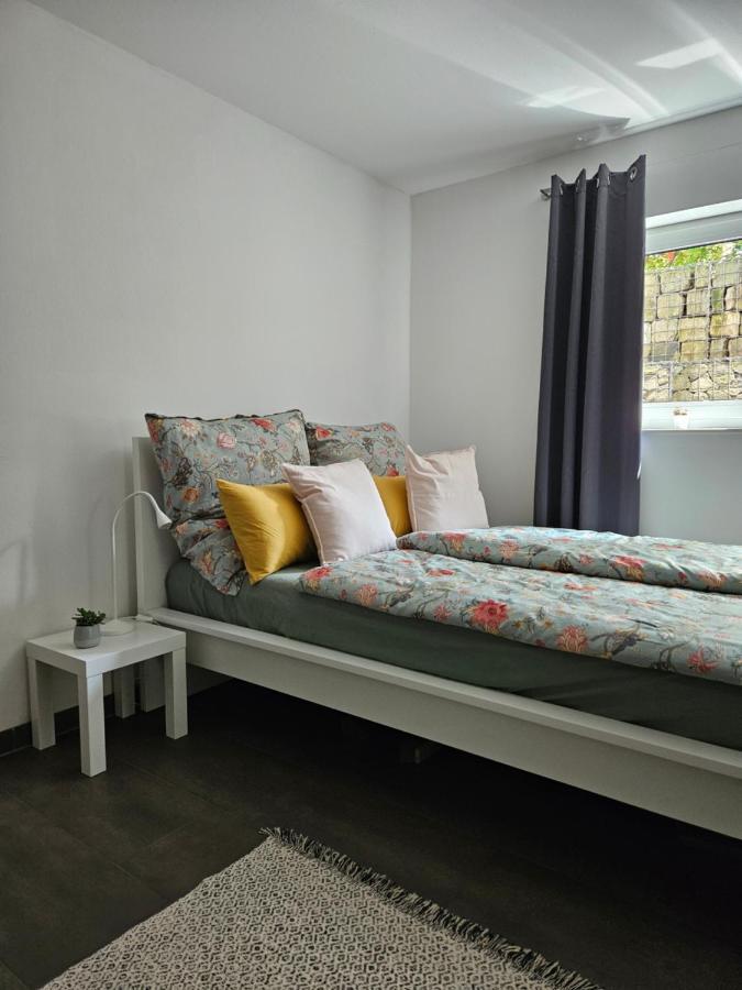 Gemuetliche Wohnung In Ruhigem Wohngebiet Aschaffenburg Esterno foto